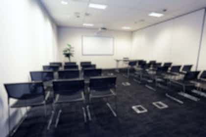 Meeting Room 26E 5